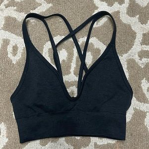 Lululemon sports bra size 04
